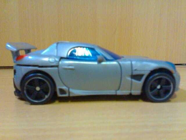 TRANSFORMERS MOVIE 1 ( JAZZ ) deluxe (Category: Vehicle & Diecast Models) located in Quezon City. Submitted by transformworld28 (Listing ID 1023119680, Image 3). Description: transformers movie1 JAZZ deluxe collectible very mint condition not played from my display collection FREE DELIVERY QC AREA CONRACT NO 09209560528 LALAMOVE OR GRAB EXPRESS AVAILABLE.