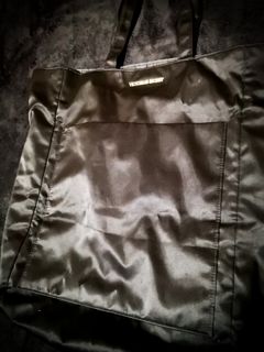 (Category: ) located in . Submitted by shoppingqueen71 (Listing ID 1023114088, Image 1). Description: .