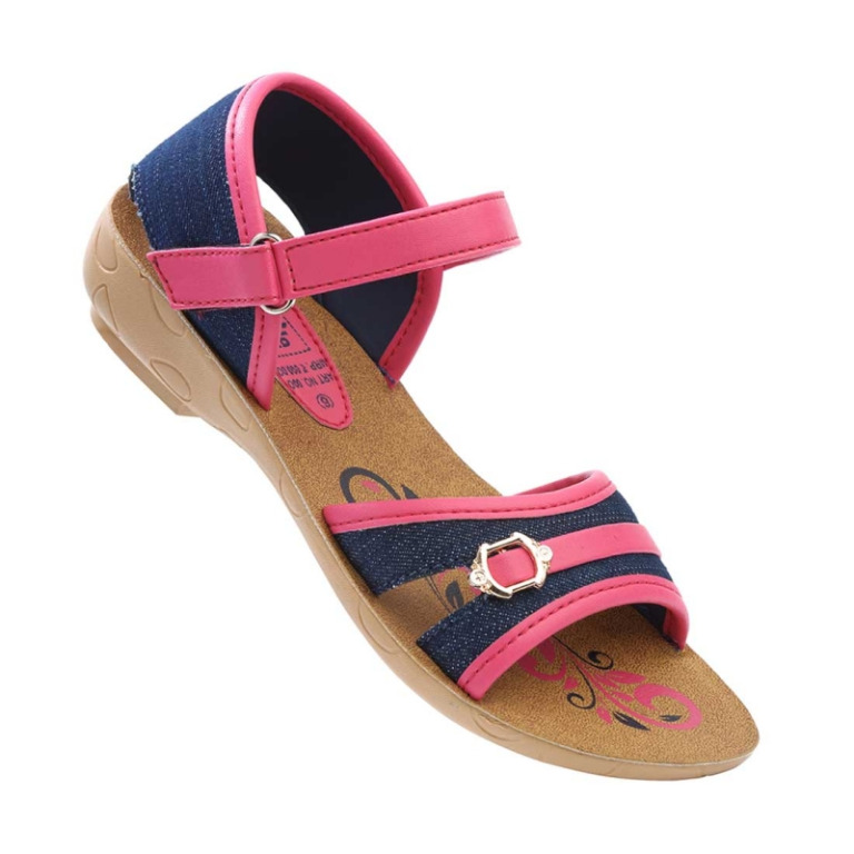 vkc pride chappal girl