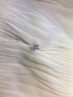 （分類：）位於 。 由 resello 提交（商品編號 1023376685，圖片 1）。簡介： 。