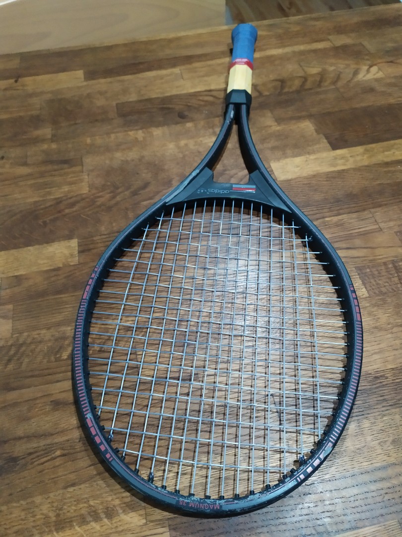 Adidas tennis racket magnesium, Sports 