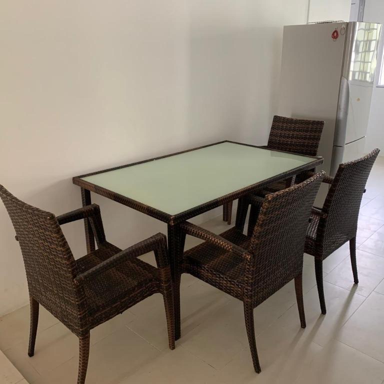Clearing Urgent Used Dining Table Chair Furniture Tables Chairs On Carousell