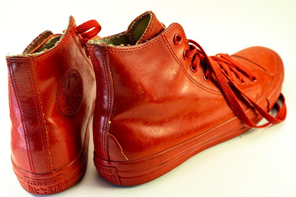 Converse All-Star Water Resistant (Category: Sneakers) located in Manila. Submitted by flicklex (Listing ID 1023374281, Image 2). Description: Selling this pre-loved converse water-resistant shoes.