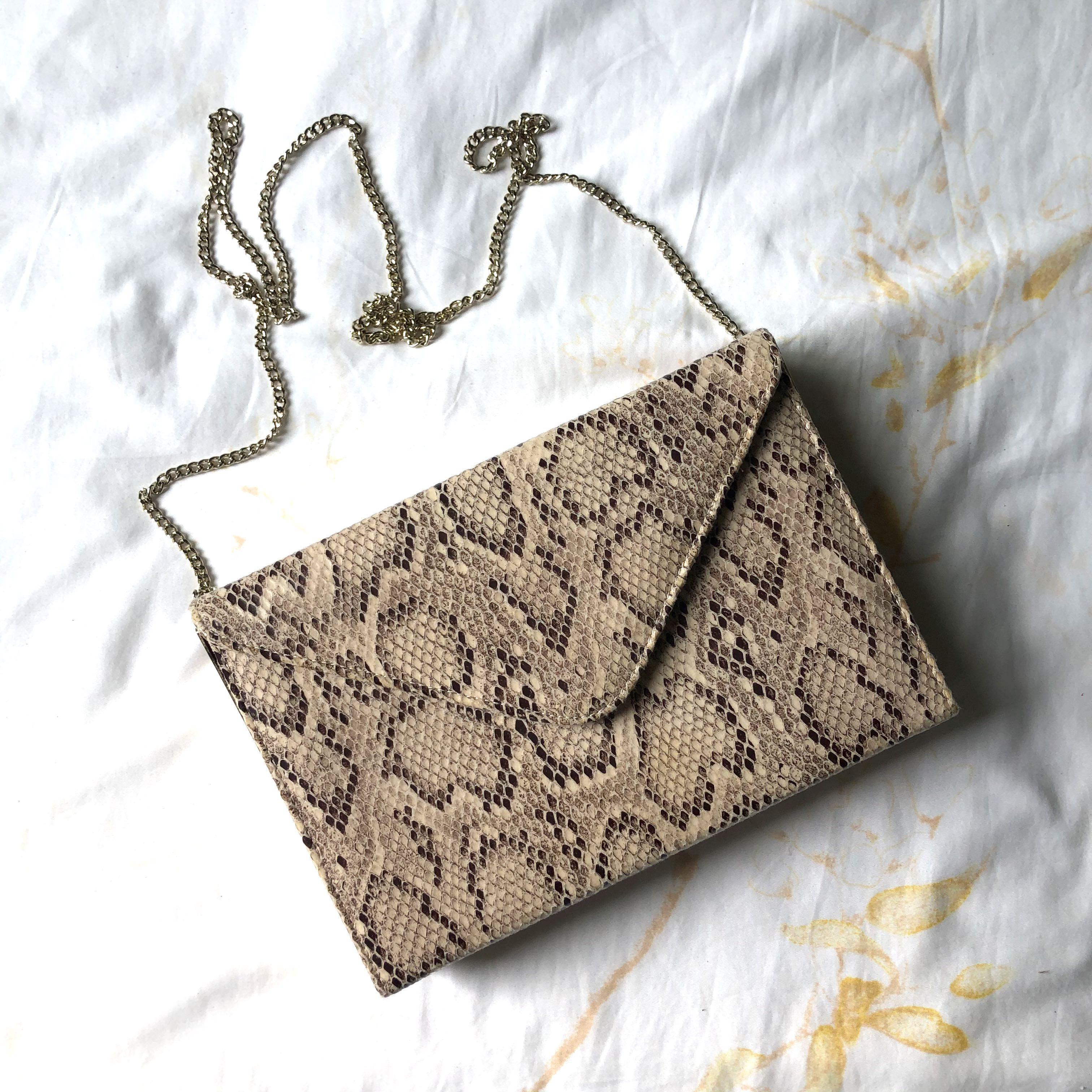 forever new clutches