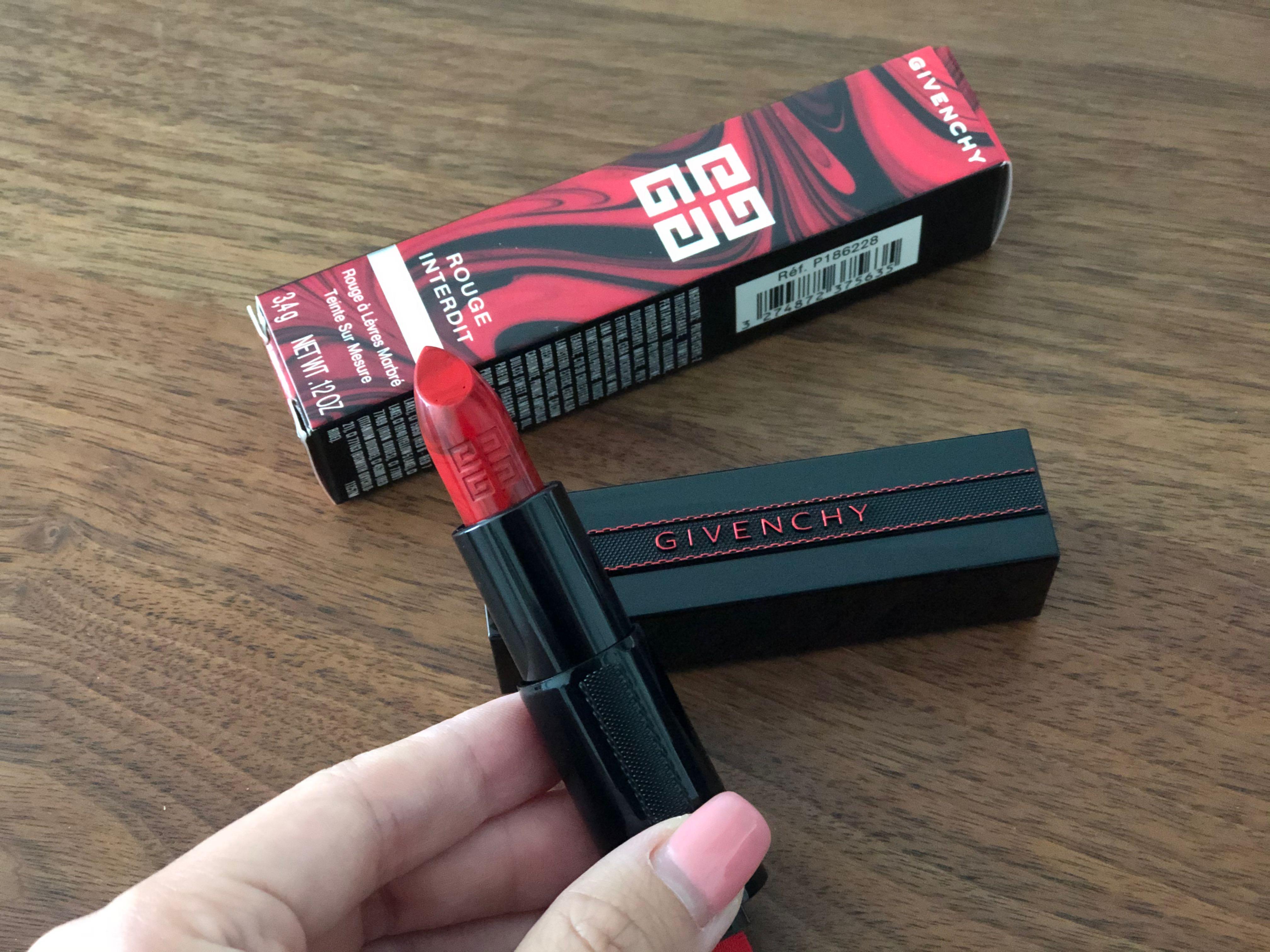 Marble Red Lipstick 美容 化妝品 化妝品 Carousell