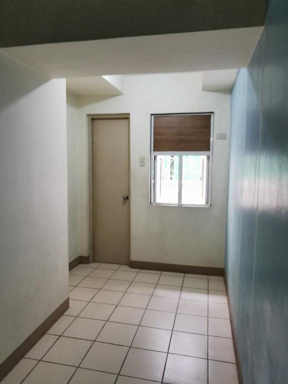 Grand Emerald Tower Condo Studio Unit for rent Ortigas Center, Property, Rentals, Apartments