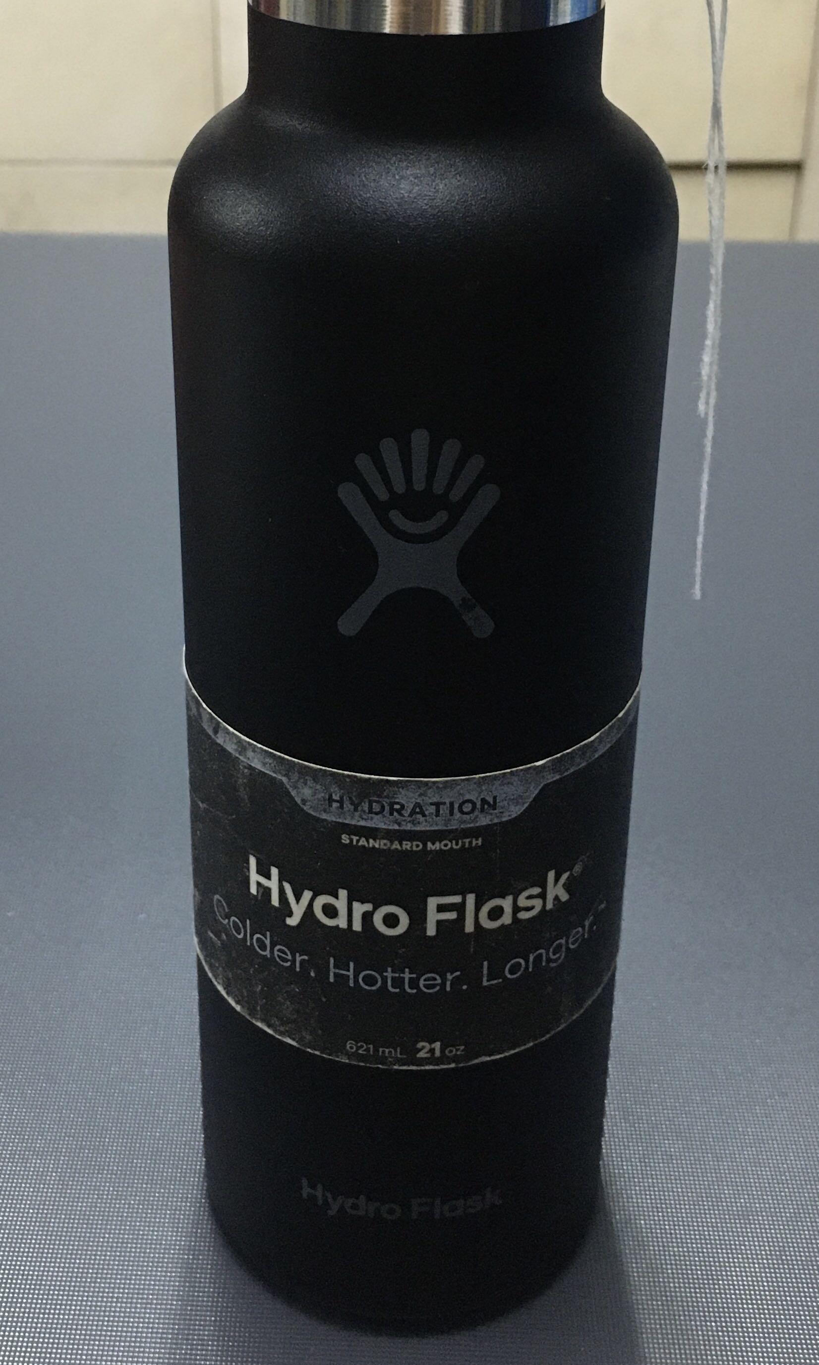 Hydro Flask: 21 oz Standard Mouth - Lychee Red