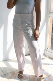 (Category: ) located in . Submitted by jam.closet (Listing ID 1023266497, Image 1). Description: .