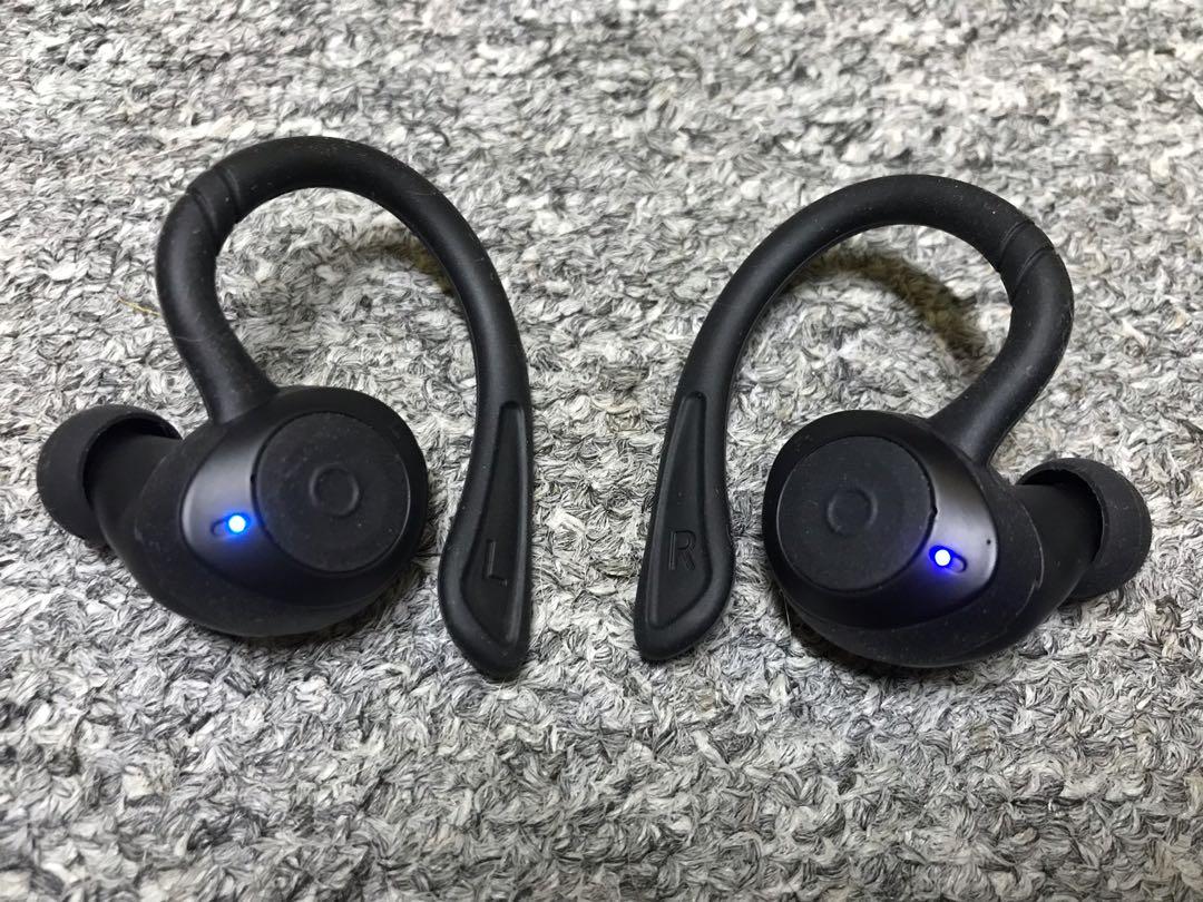 Muzili G4 Sports Earbuds with Earhook Audio Earphones on Carousell