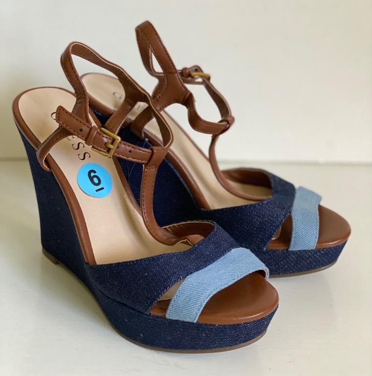 GUESS LAVANDI DENIM CHAMBRAY BLUE PLATFORM WEDGES SANDALS SHOES 6