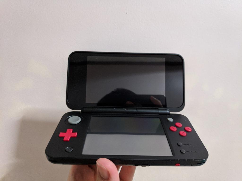 Nintendo 2ds Xl Red Video Gaming Video Games Nintendo On Carousell