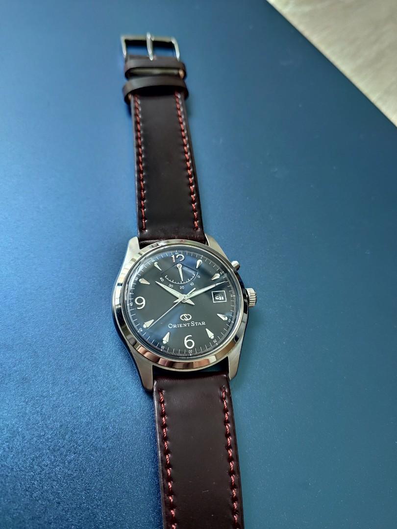 Orient watch with clearance power reserve indicator