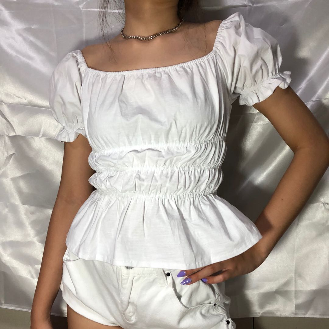 ruffle square neck top
