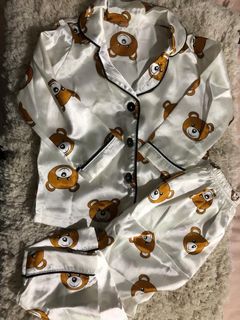 (Category: ) located in . Submitted by cute.cottons.sg (Listing ID 1023180015, Image 1). Description: .