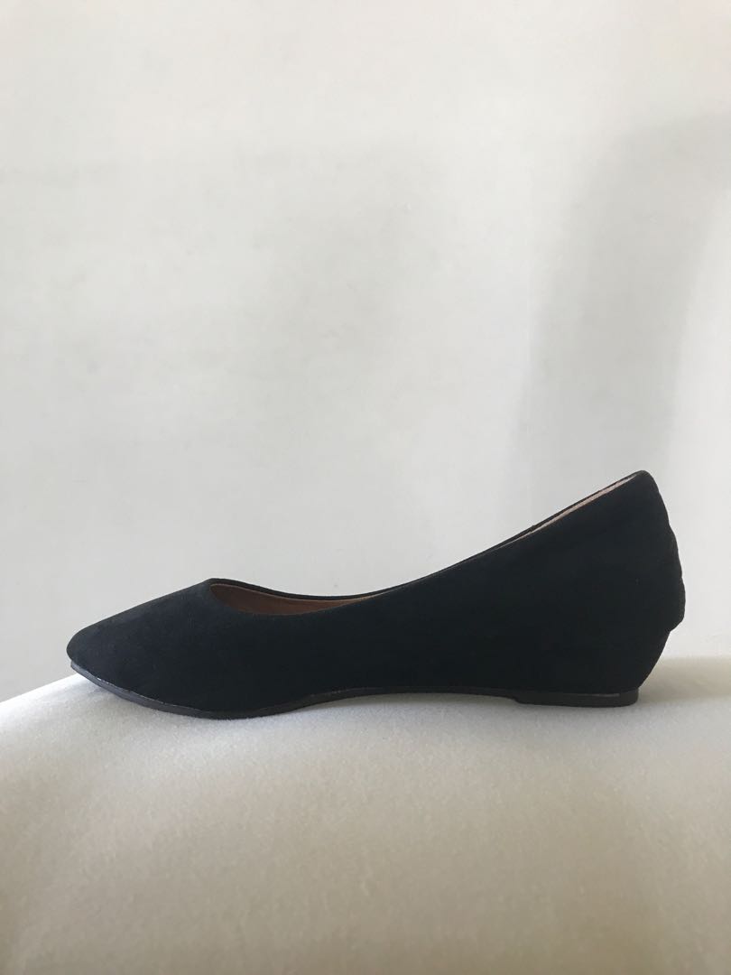 pointy wedge shoes