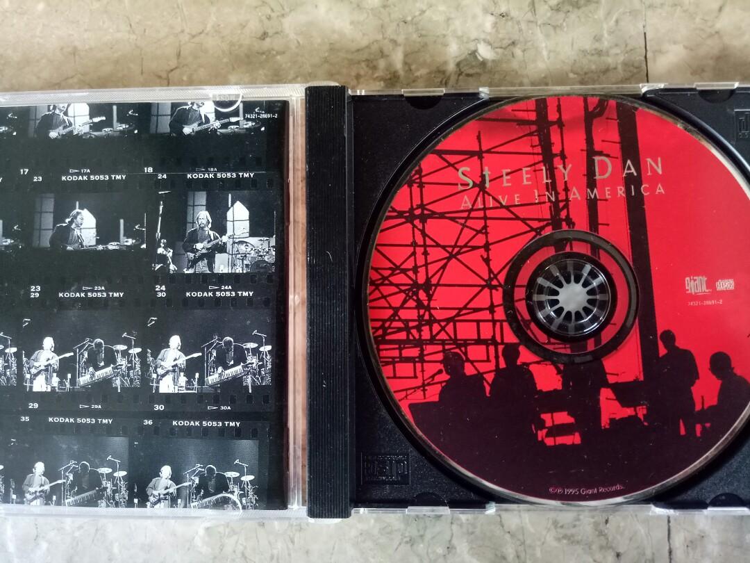 Steely Dan CD Alive In America, Hobbies & Toys, Music & Media, Music