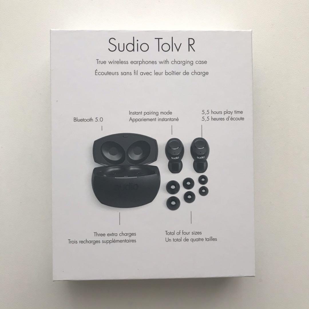 REDUCED Sudio Tolv R Black Wireless Earphones Audio Earphones on
