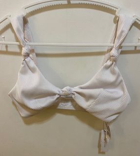(Category: ) located in . Submitted by carrot.ph (Listing ID 1023355198, Image 1). Description: .