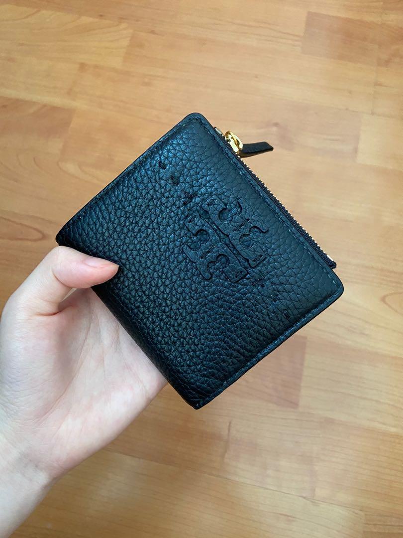 Tory Burch McGraw Bi-Fold Wallet, Luxury, Bags & Wallets on Carousell