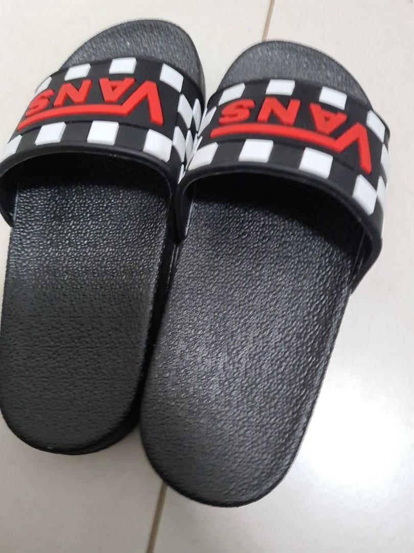 vans slippers