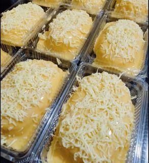 (Category: ) located in . Submitted by allisons_pastries (Listing ID 1023220185, Image 1). Description: .