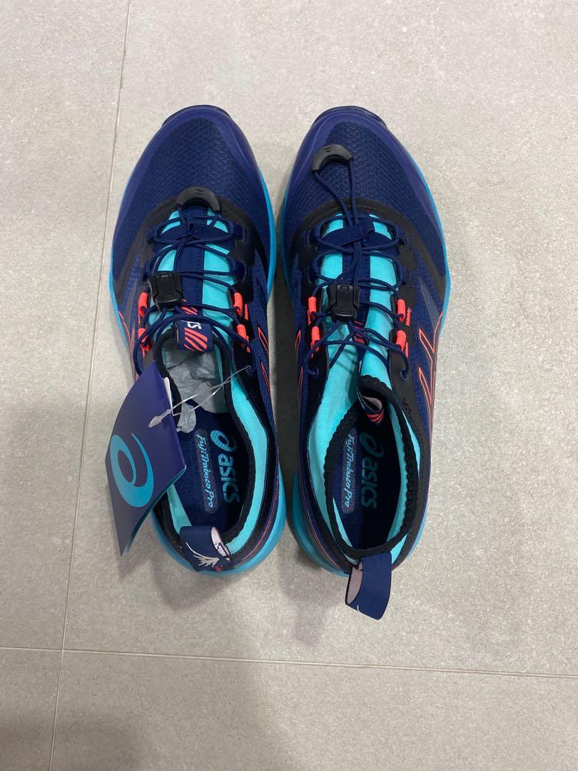 Asics fuji pro top