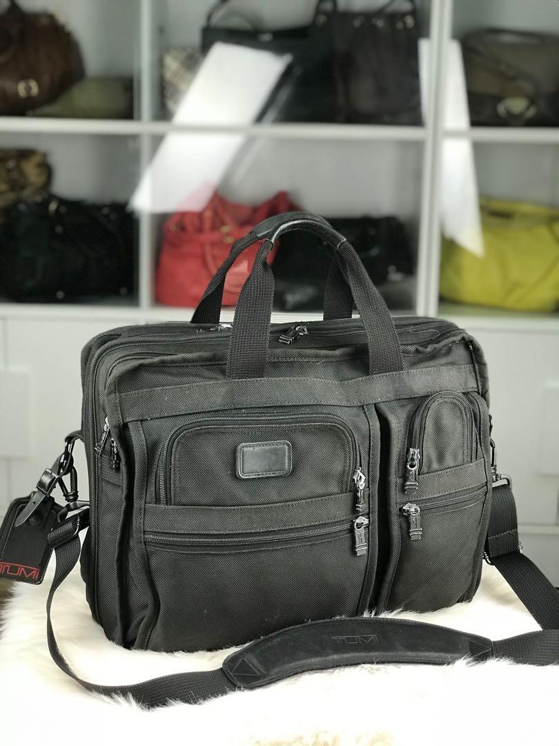 Tumi messenger hot sale