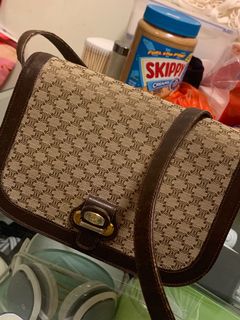 （分類：）位於 。 由 adri.ja 提交（商品編號 1023574144，圖片 1）。簡介： 。