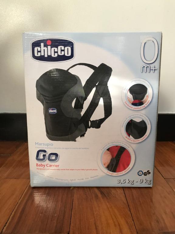 Chicco Go Baby Carrier 0m+ (Category: Carriers & Slings) located in Taguig. Submitted by eaglehub (Listing ID 1023470106, Image 1). Description: Chicco Go Baby Carrier 0+ Used a couple of times only then placed it back in the box. RFS: Decluttering.
