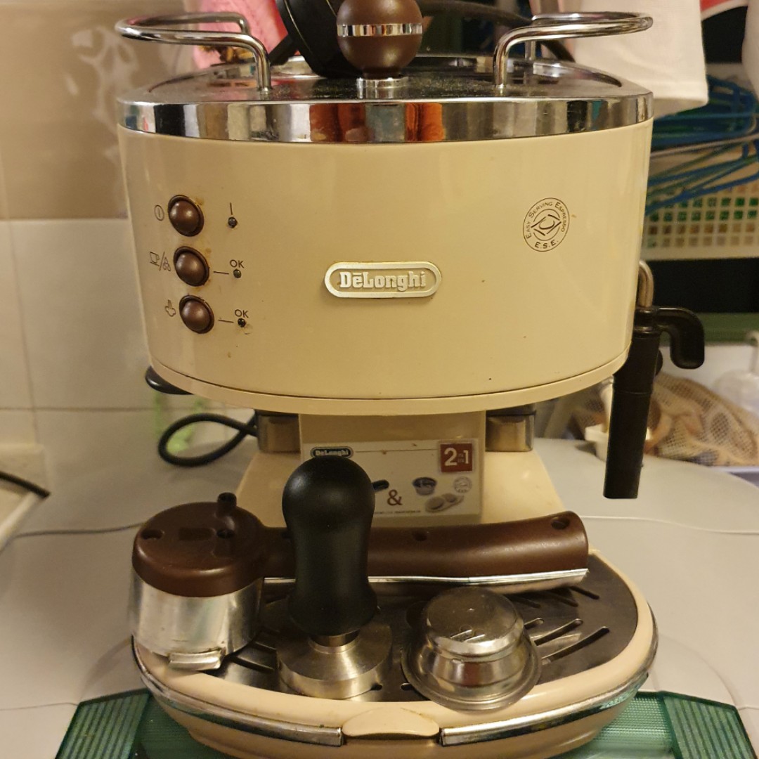 Delonghi vintage coffee machine ECOV311, TV & Home Appliances, Kitchen Appliances, Coffee
