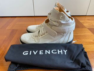 （分類：）位於 。 由 clementkam 提交（商品編號 1023461666，圖片 1）。簡介： 。