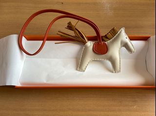 （分類：）位於 。 由 mwkc1023 提交（商品編號 1023458564，圖片 1）。簡介： 。