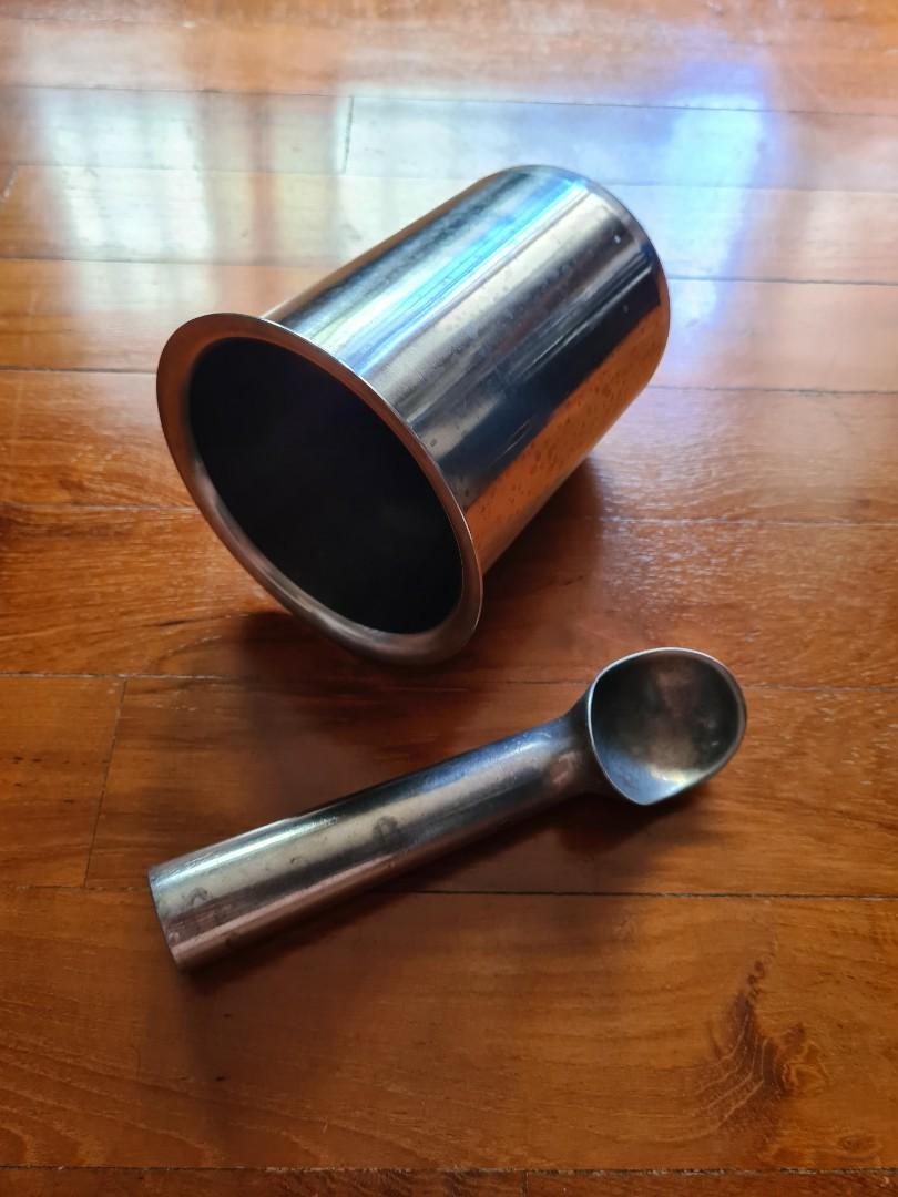 Ice Cream Scoop made in Germany, Food & Drinks, Chilled & Frozen Food