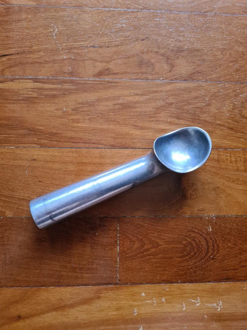 Ice Cream Scoop made in Germany, Food & Drinks, Chilled & Frozen Food