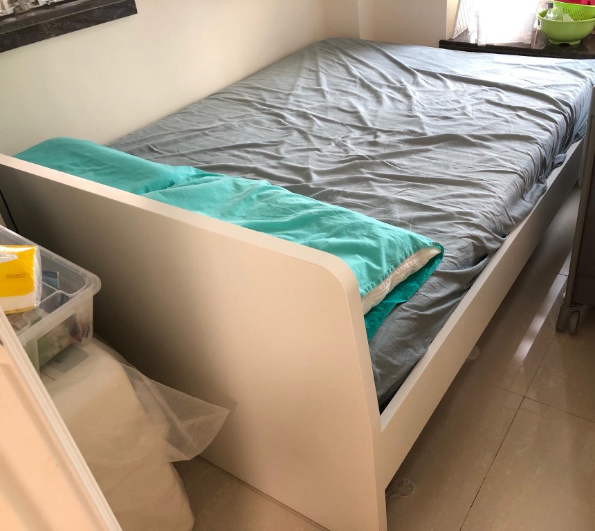 IKEA ASKVOLL雙人床架及床褥