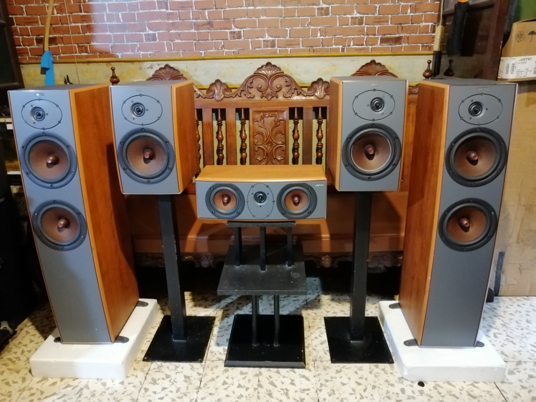 jamo home theater speakers