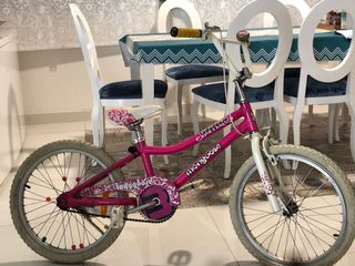 (Category: ) located in . Submitted by khadija12 (Listing ID 1023498944, Image 1). Description: .