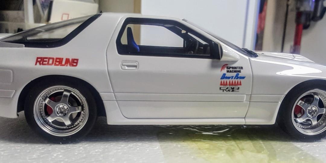 Kyosho 新劇場版頭文字d Mazda Savanna Rx 7 Fc3c White 1 18 With Figure 興趣及遊戲 玩具 遊戲類 Carousell Kyosho 新劇場版頭文字d Mazda Savanna Rx 7 Fc3c White 1 18 With Figure 興趣及遊戲 玩具 遊戲類 Carousell