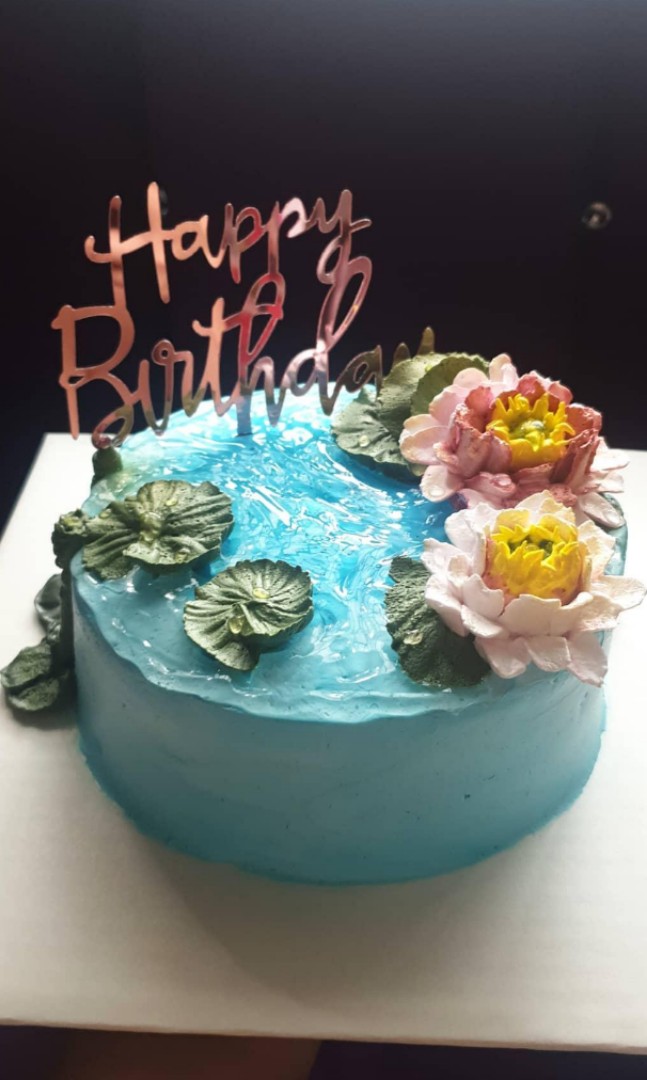 Send Lotus Vanilla Cake Online - PRCAKE071GAL17 | Giftalove
