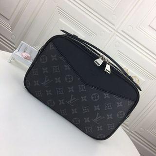 Louis Vuitton Discovery 2022 SS Discovery bumbag pm (M46035)