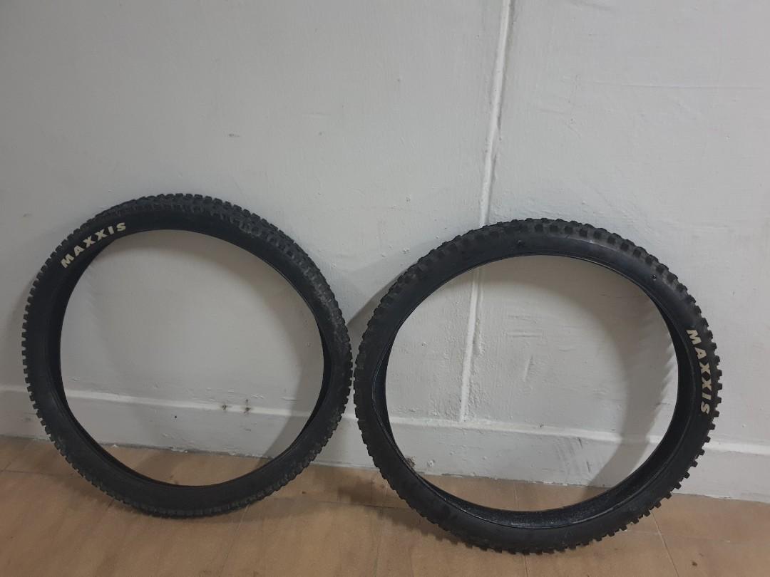 maxxis shorty 27.5 2.5