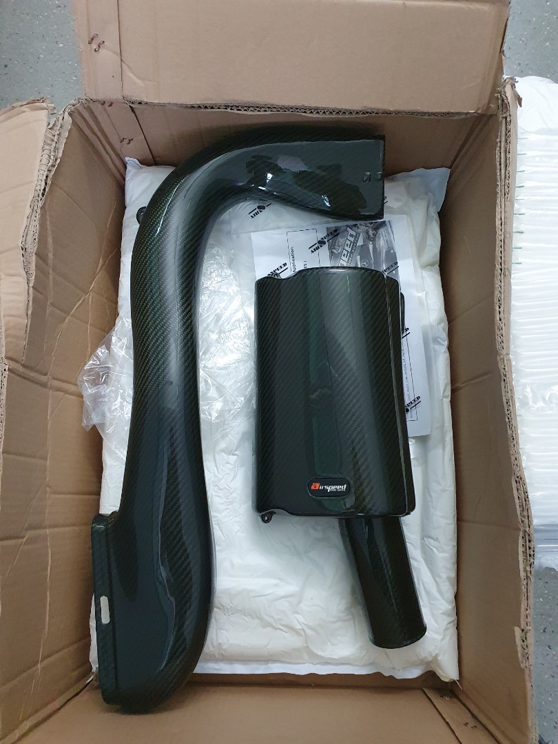 W205 cold sales air intake