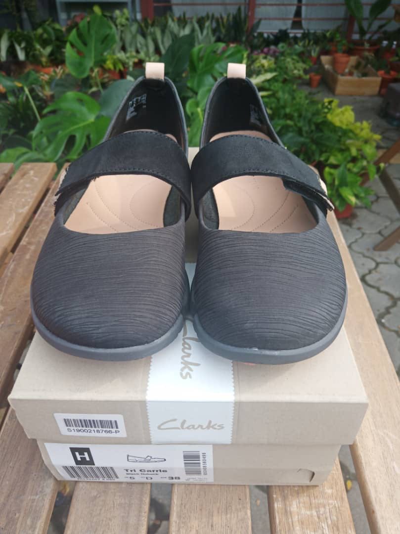 clarks shoe size