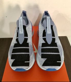 (Category: ) located in . Submitted by sneakers111 (Listing ID 1023478037, Image 1). Description: .
