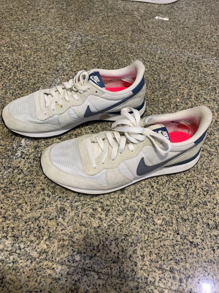 Nike Internationalist, Men's Fashion 