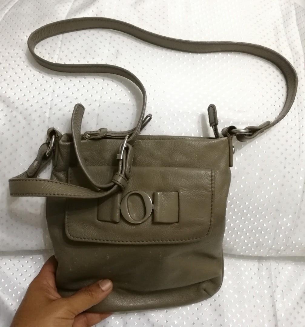 oroton duffle bag