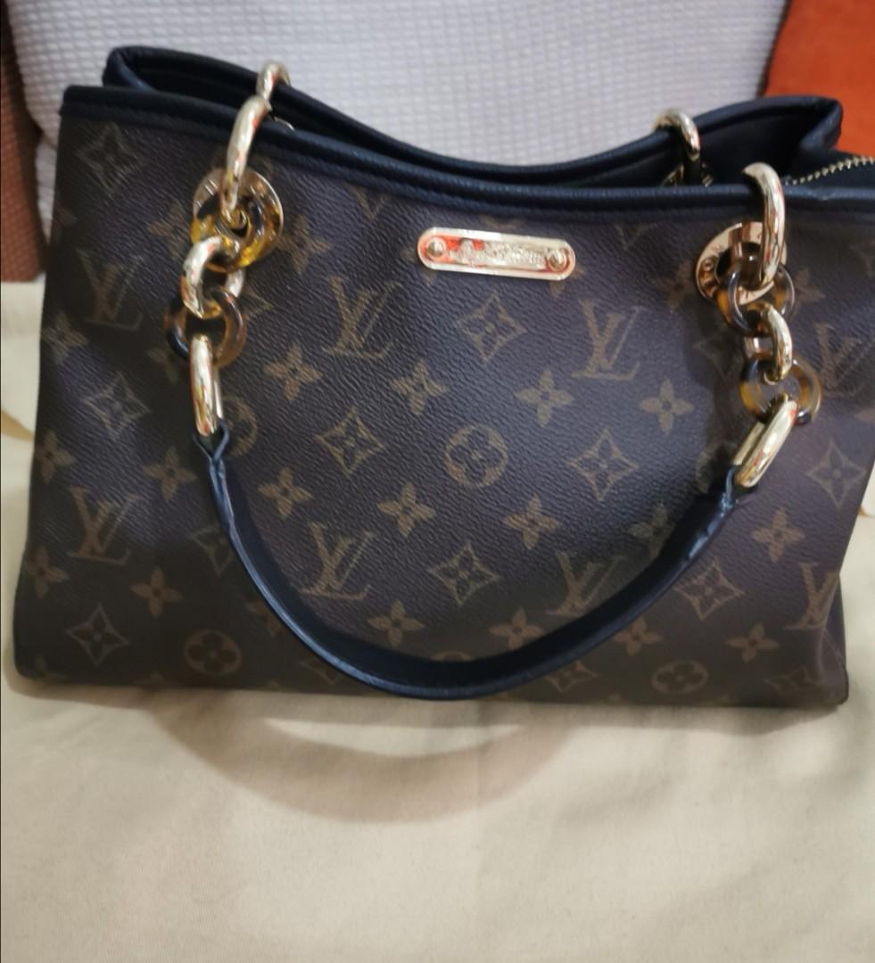 pre owned louis vuitton luggage
