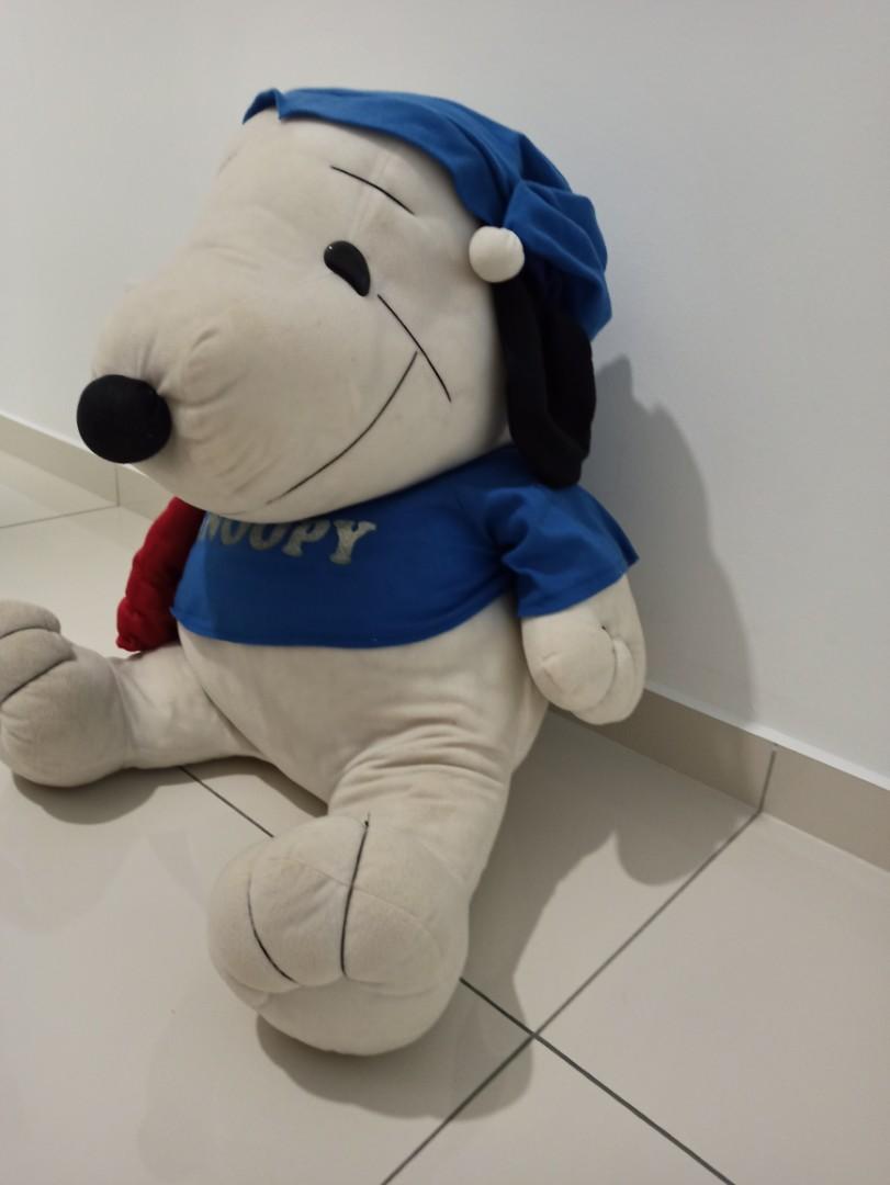 extra large snoopy stuffed animal
