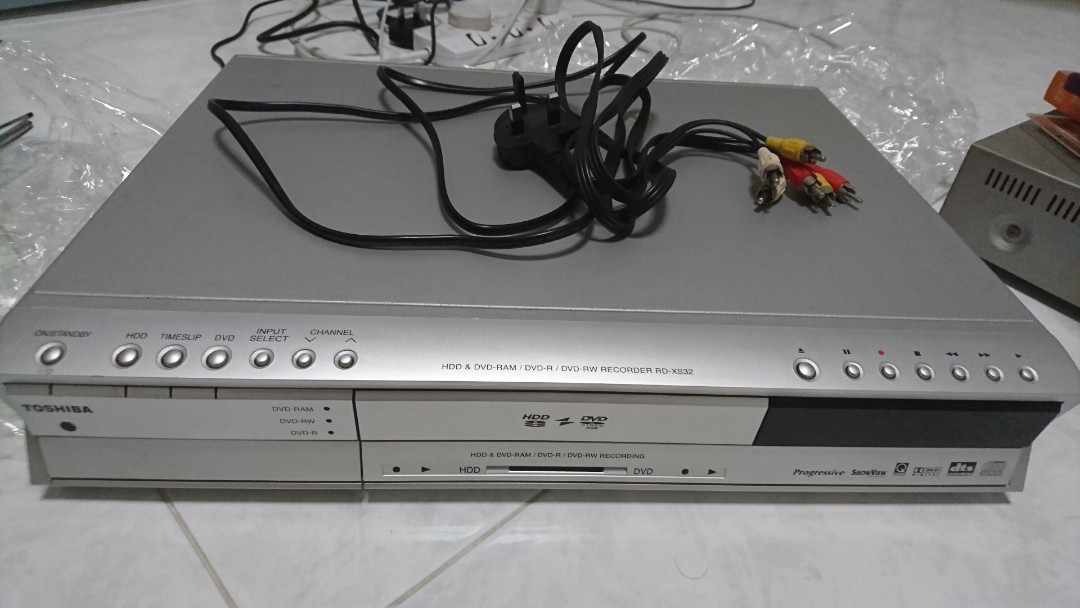 TOSHIBA DVD HDD RECORDER, TV & Home Appliances, TV & Entertainment, Blu