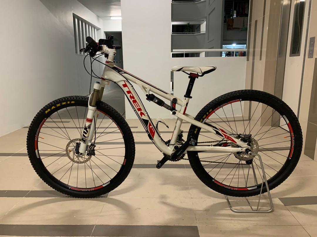 Trek Superfly 100AL Elite Sports Equipment Bicycles Parts